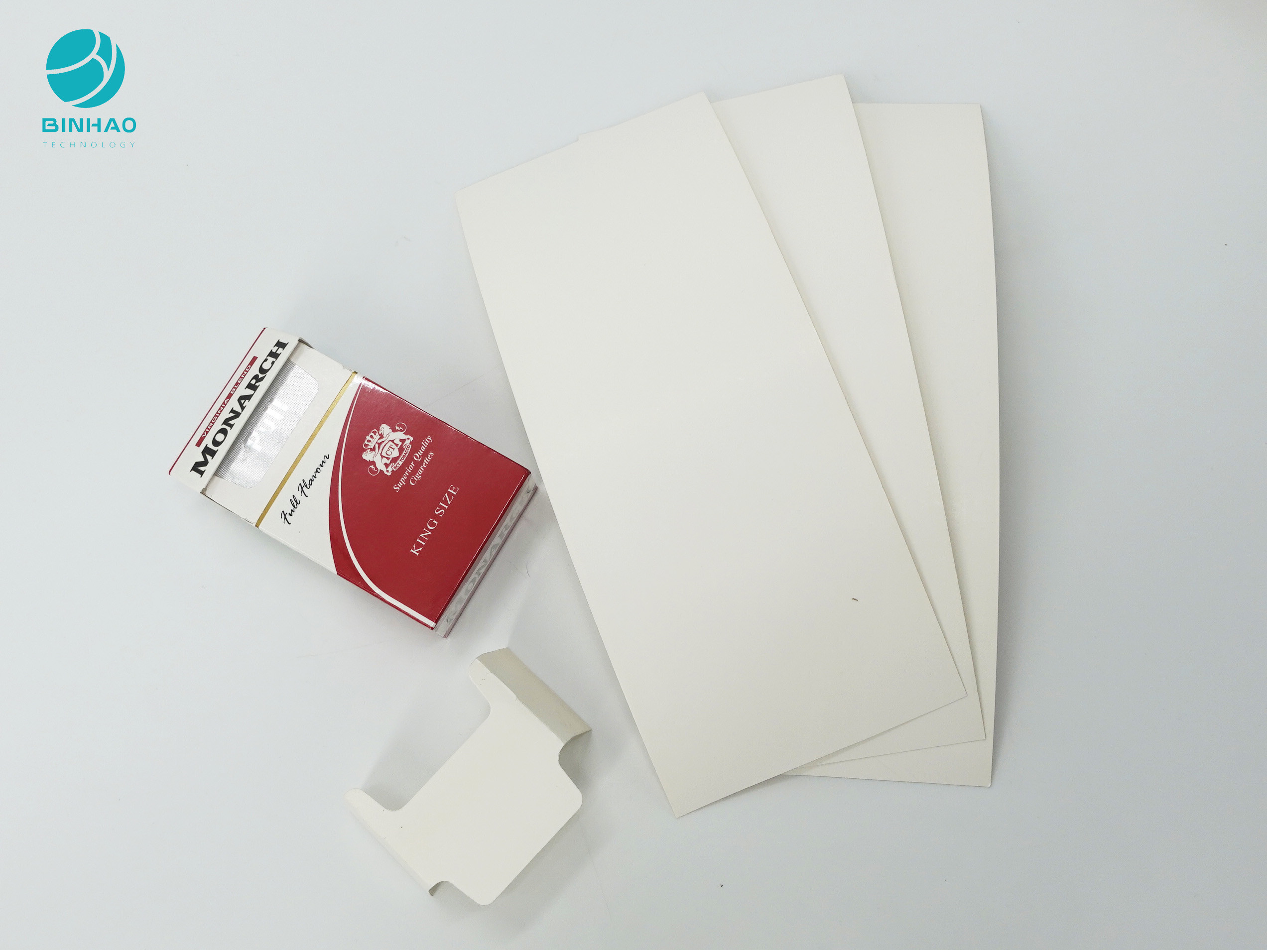 Het met een laag bedekte kleur Aangepaste Karton van het grootte Binnenkader voor Sigaretpakket